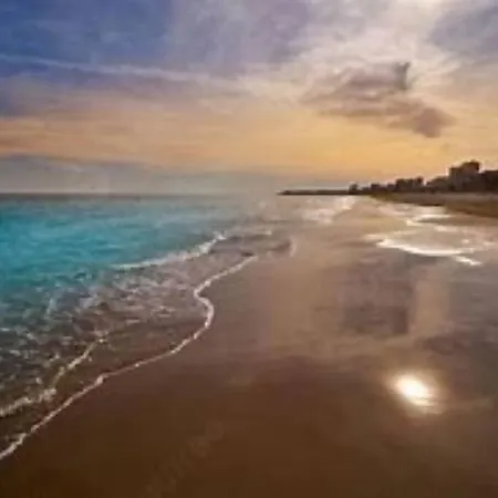 Sunny Seaside Retreat Campello *