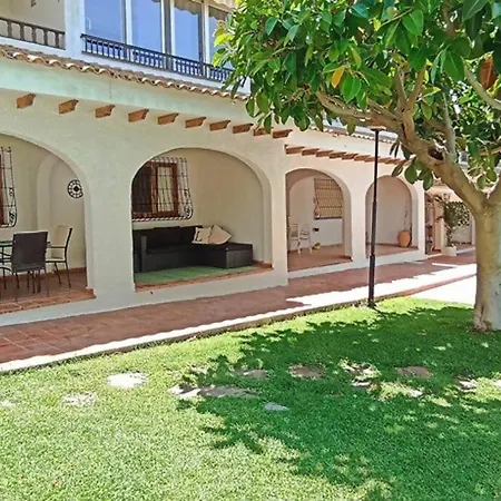 아파트 Sunny Seaside Retreat Campello *